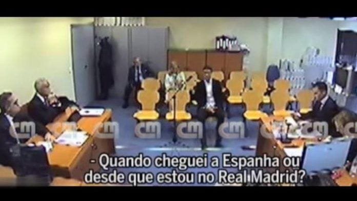 img_rrodriguez_20170912-173943_imagenes_lv_terceros_cristianoronaldo-k1DC-U431222224572D7F-992x558@LaVanguardia-Web La declaración de Cristiano Ronaldo por fraude fiscal