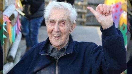 ¡Hombre de 105 años muere después de celebrar su cumpleaños en una montaña rusa! ¡Hombre de 105 años muere después de celebrar su cumpleaños en una montaña rusa!