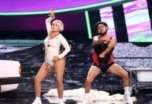 La divertida actuación de Corbacho y Silvia Abril Silvia Abril y José Corbacho cantando 'Cómeme el Donut' en Tu cara me suena 7. Antena 3