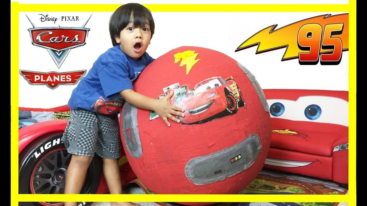Ryan ToysReview El youtuber que más dinero gana del mundo