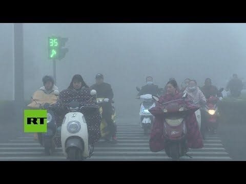 una-densa-niebla-invade-el-este-y-norte-de-china Una densa niebla invade el este y norte de China