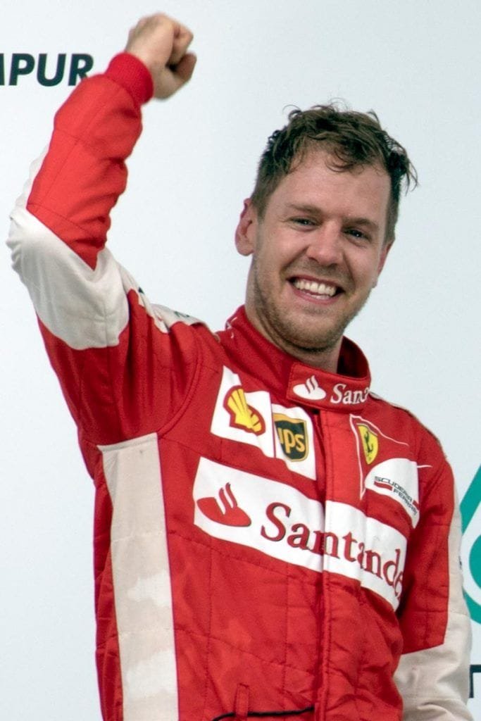 Sebastian_Vettel_2015_Malaysia_podium_2 11 Frases de Sebastian Vettel