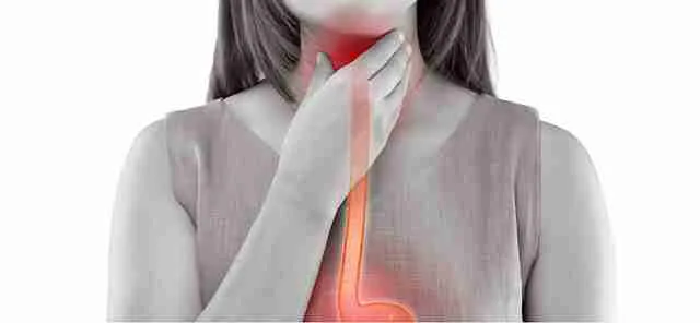Qué es bueno para el dolor de garganta en minutos