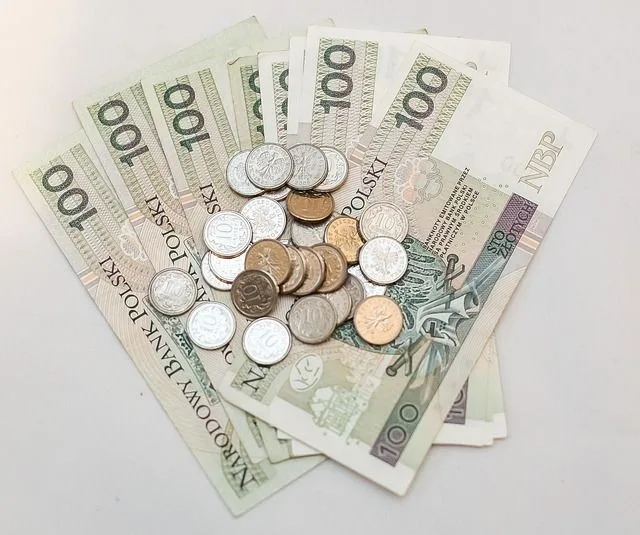 Cómo ganar dinero desde casa Cómo ganar dinero desde casa