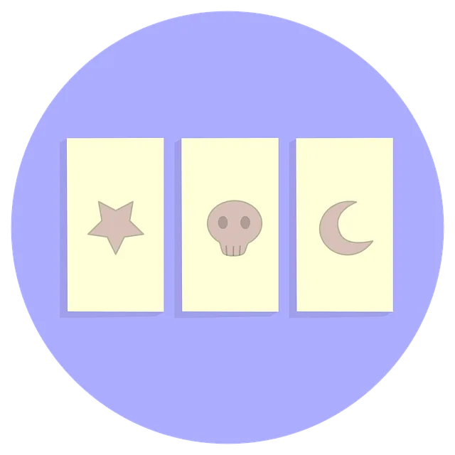 Descubre el significado de las cartas del tarot y aprende a interpretar cada arcano para tus lecturas, ya seas principiante o entusiasta del mundo esotérico