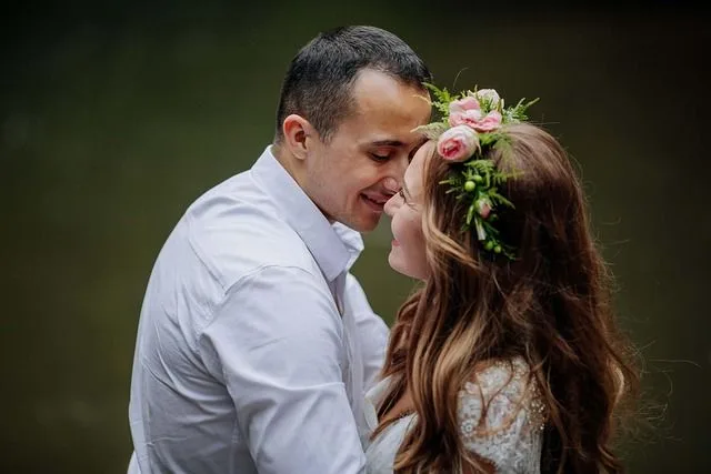 55 frases para votos matrimoniales originales que emocionan de verdad